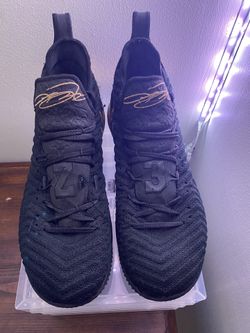 Lebron 16 “I’m King” Size 13