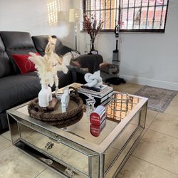 Coffee table - Farmhouse State - City Furniture 