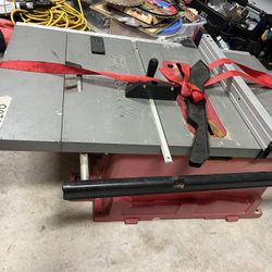 Skilsaw Table Saw with Blades