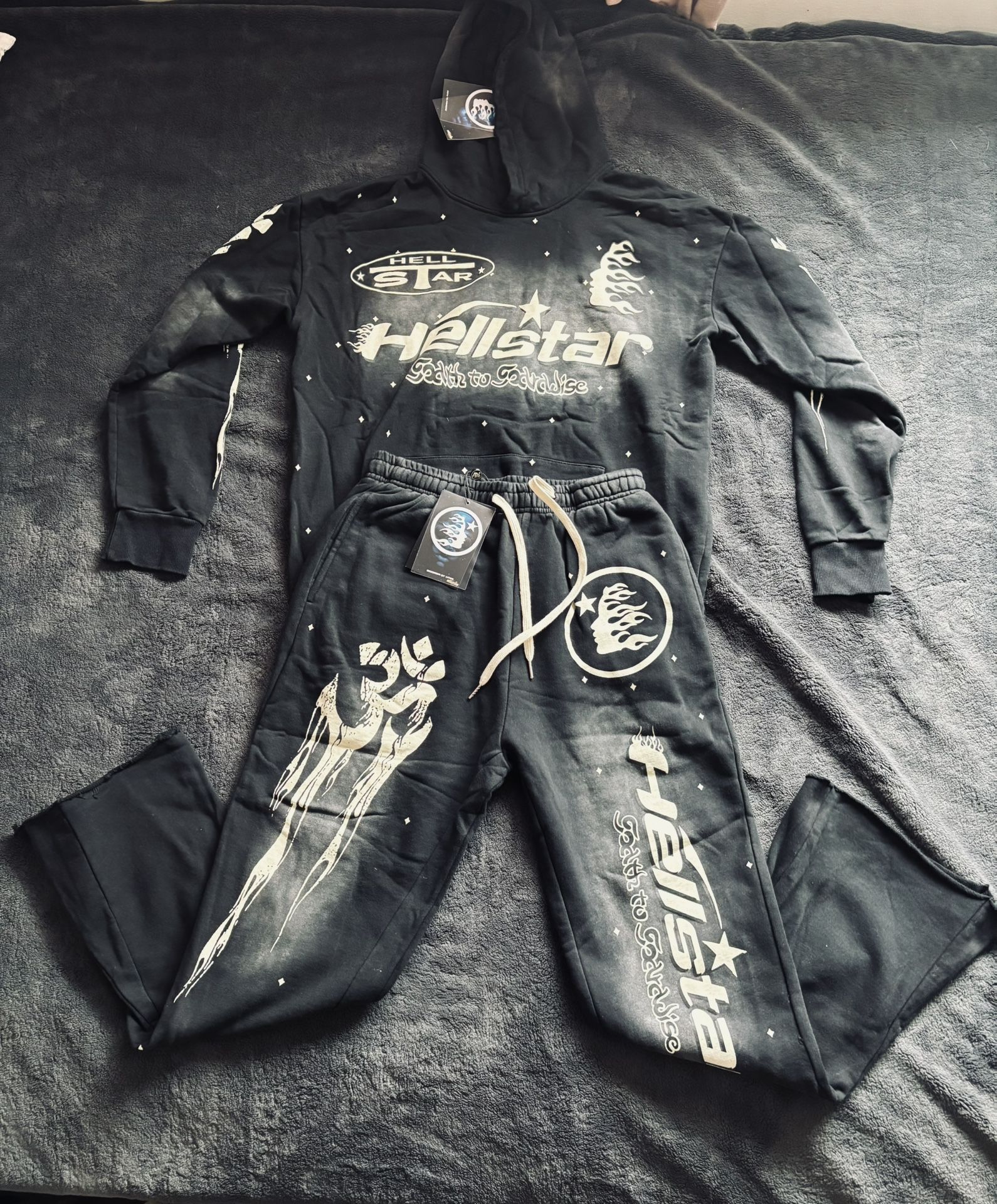 hellstar sweat suit