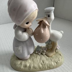 Precious Moments Joy On Arrival 