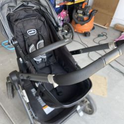  Stroller and Infant Car Seat w/ Base