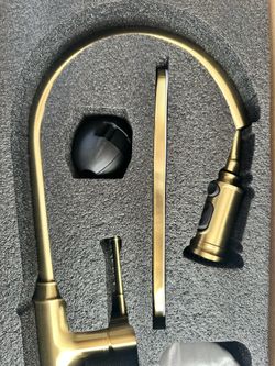 Brushed brass kitchen faucet