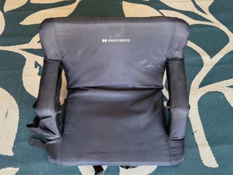 Oversized Padded Stadium Seat