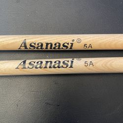 Drumsticks (1 Pair) 