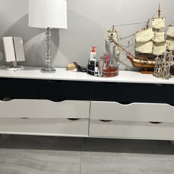 Dresser 6 Big Drawer 