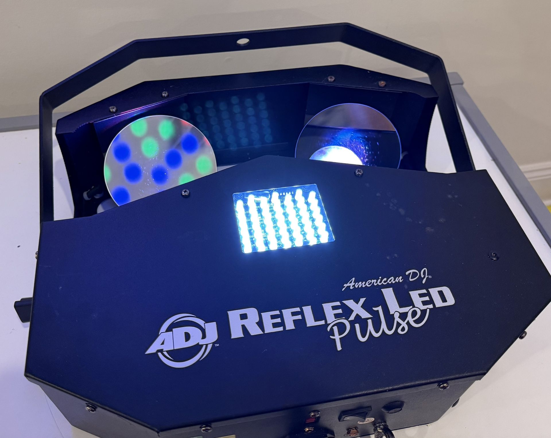 American DJ - ADJ Reflex LED Pulse - Sound Activated DJ Light