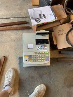 Royal Cash Register