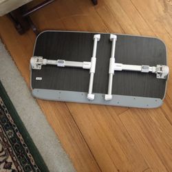 Lap Table