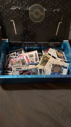2 boxes filled with mixed sports cards