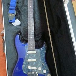 Fender Stratocaster Strat Partscaster with Lace Sensor Pickups Hard Case 