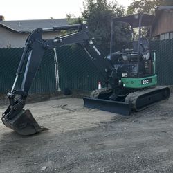 2018 John Deere 26G mini Excavator 