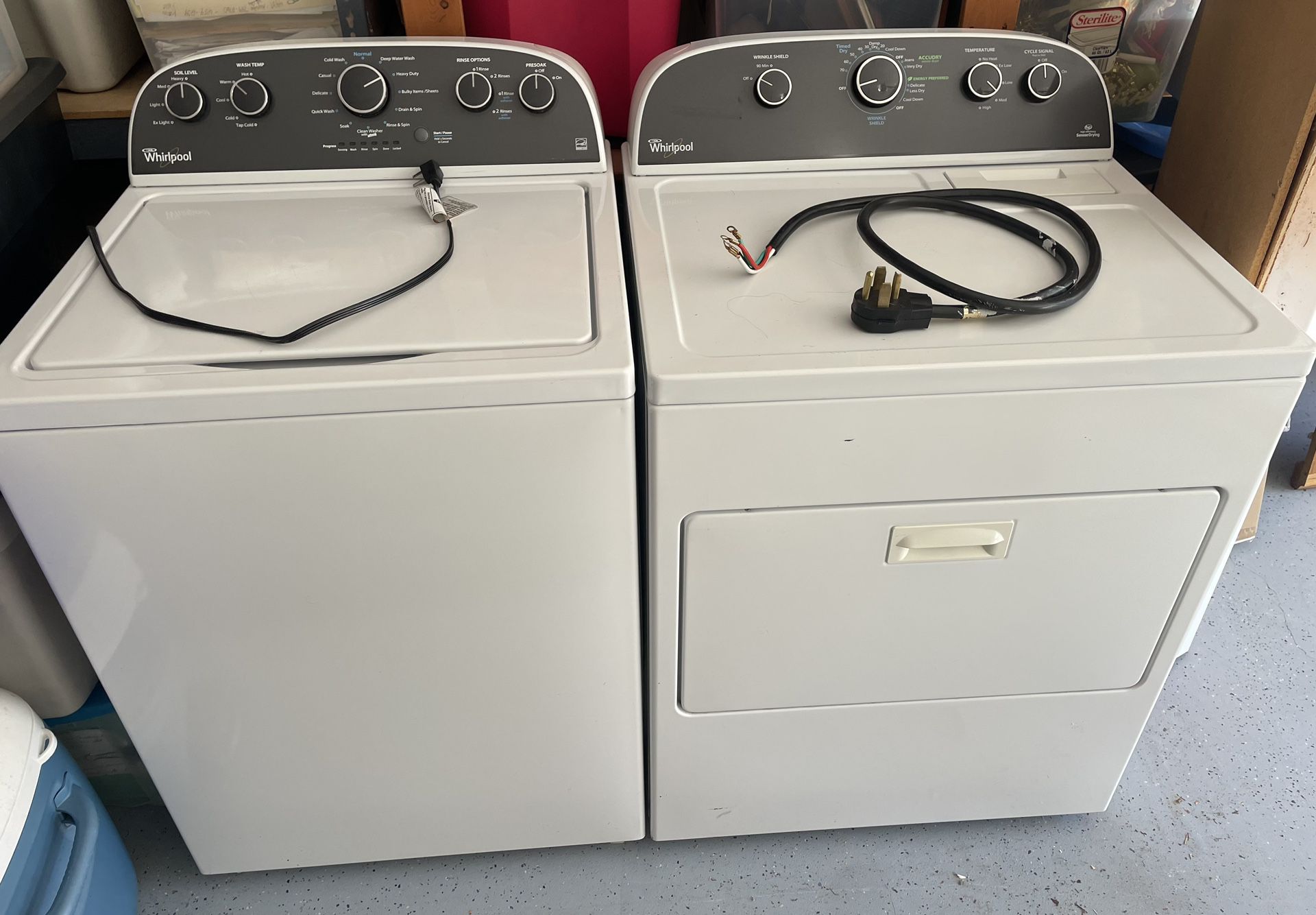 Whirlpool - washer and dryer