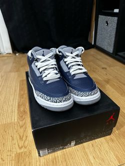 Jordan 3 Georgetown Size 4.5Y