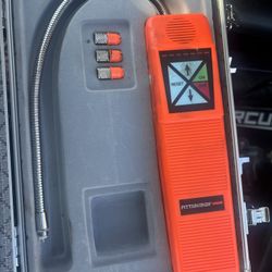 Phittsburgh Electronic Gas Leak Reader