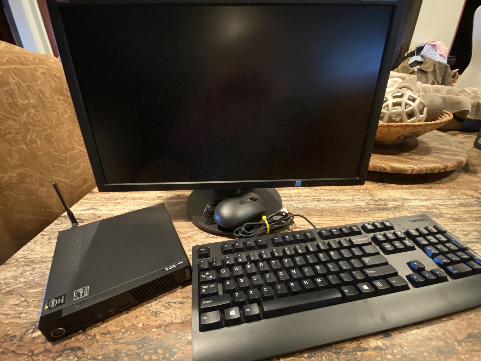 Lenovo Think Center M73 Signature Edition Small Desktop PC, Intel Core I5