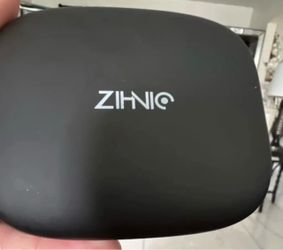 ZIHNIC T18 True Wireless Bluetooth In-Ear Earbuds Built-In Mic Case Black