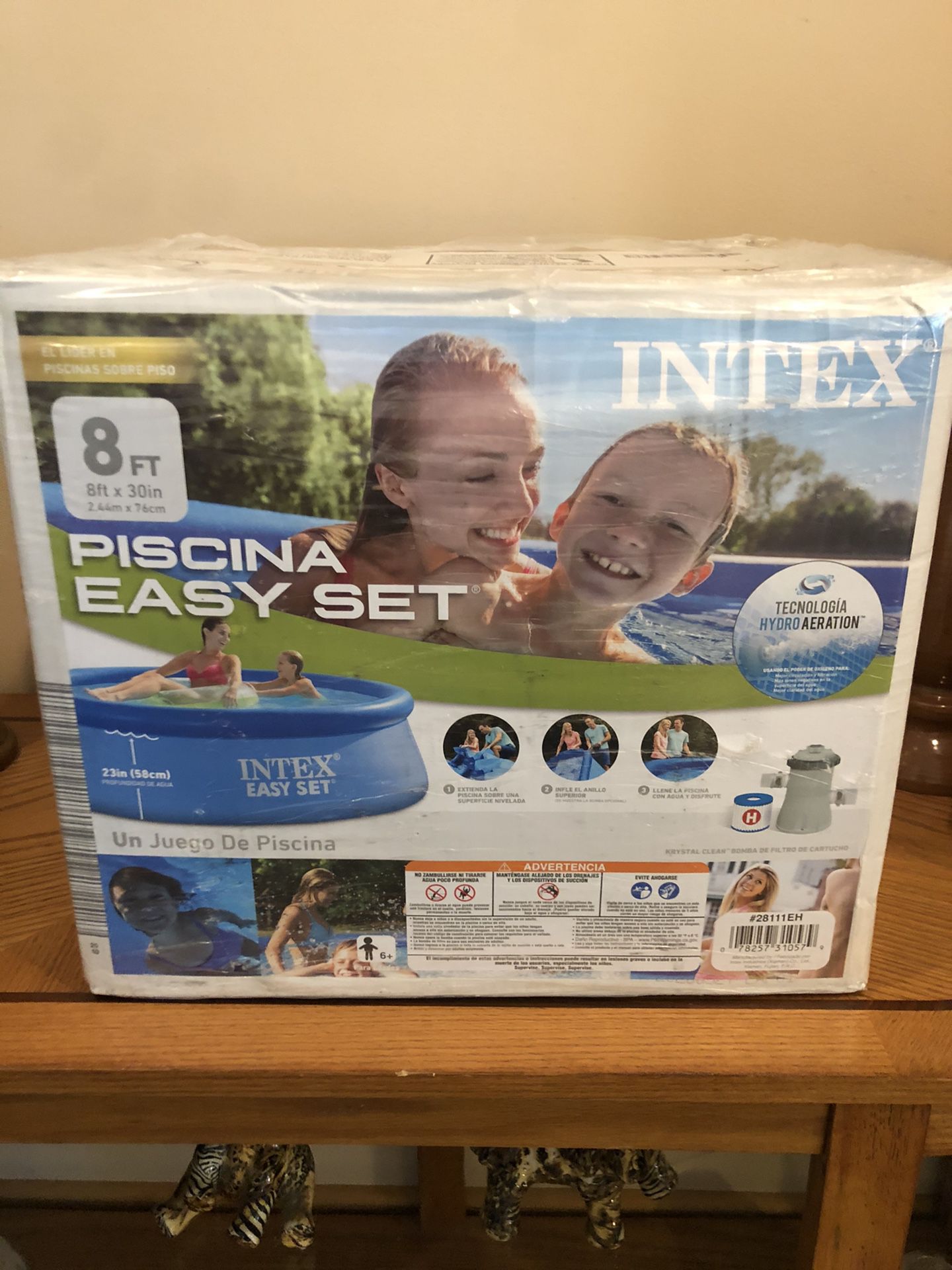 Intex 8ft x 2.5ft Easy Set Swimming Pool NEW with Filter and Pump