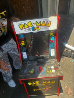 PAC-MAN game