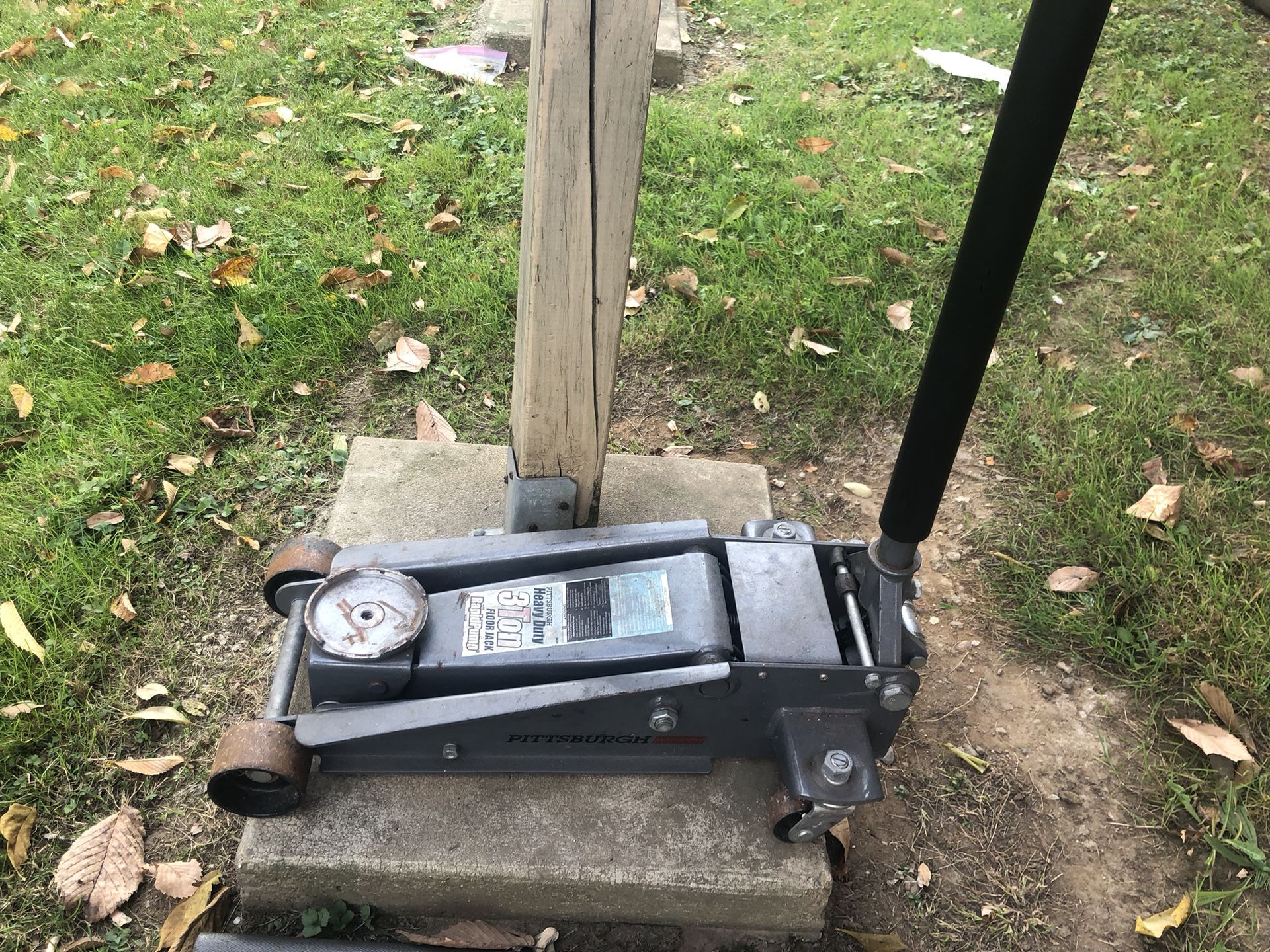 3 Ton Pittsburgh jack