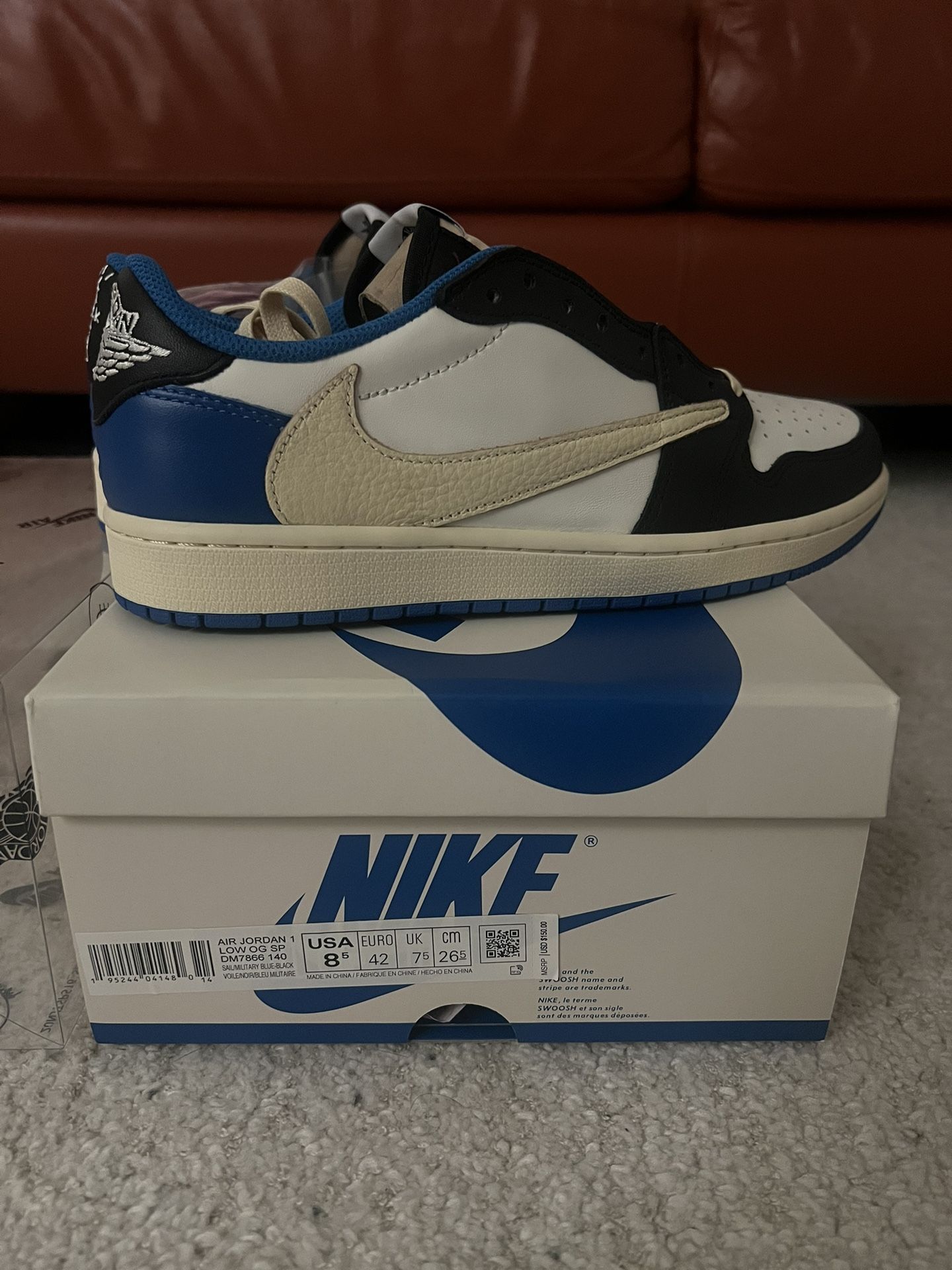 Travis フラグメント 26.5 Travis フラグメント 26.5 TRAVIS SCOTT × FRAGMENT DESIGN × NIKE AJ