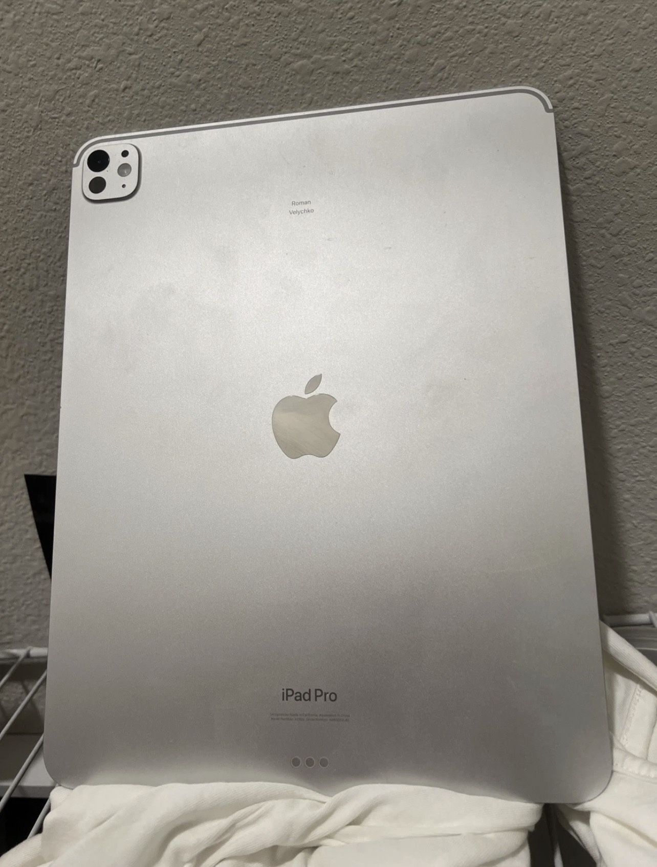 Apple iPad Pro 13-Inch (M4) 256GB Silver Wi-Fi