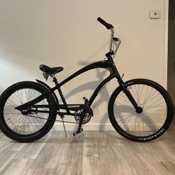 Electra Straight 8 cruiser bicycle