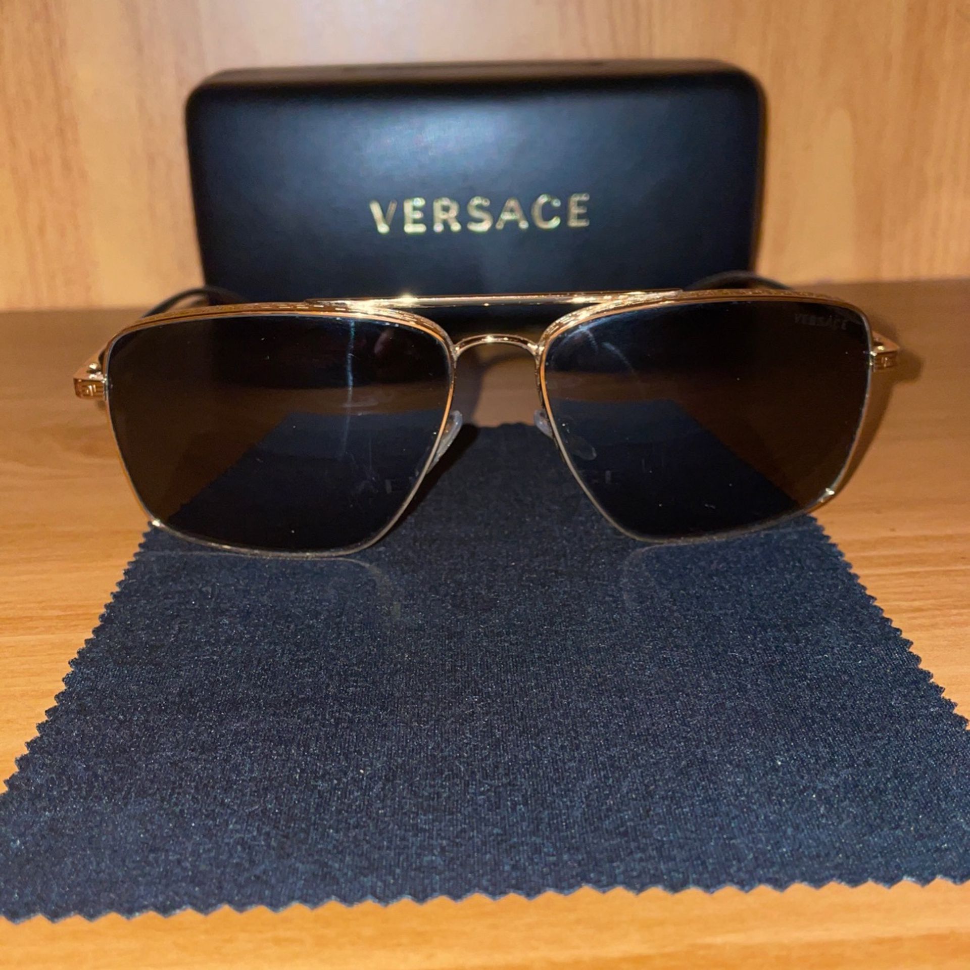 Versage Glasses
