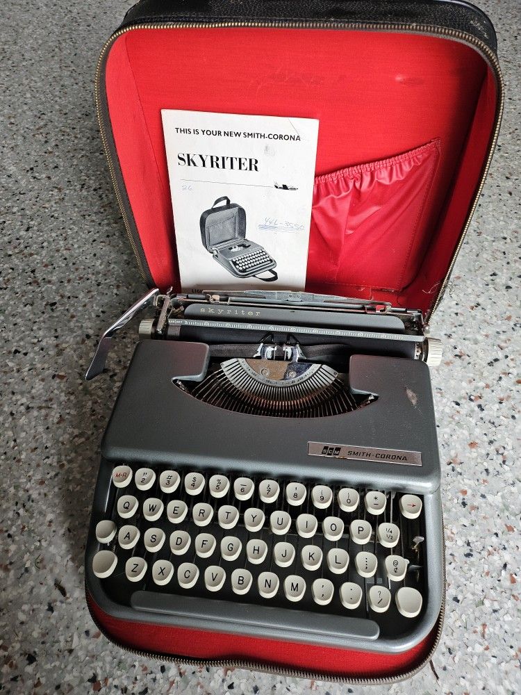 Smith Corona Skywriter