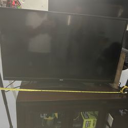 40 Inch RCA TV With Remote 