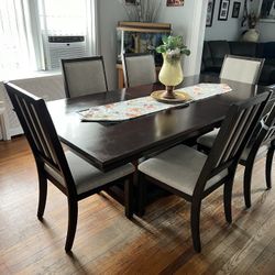 10 Piece Dining Set 