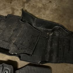 Dodge Ram 2500 Floor Mats