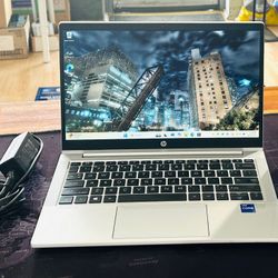 HP Probook 430 G8 NoteBook Pc Core i7-1165G7 2.80Ghz 16GB 500GB SSD