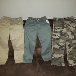Pantalones De Niño Talla 6-7 $25 