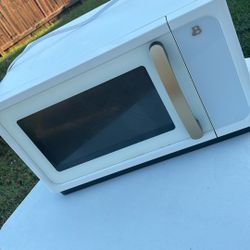 Drew Barrymoore Microwave