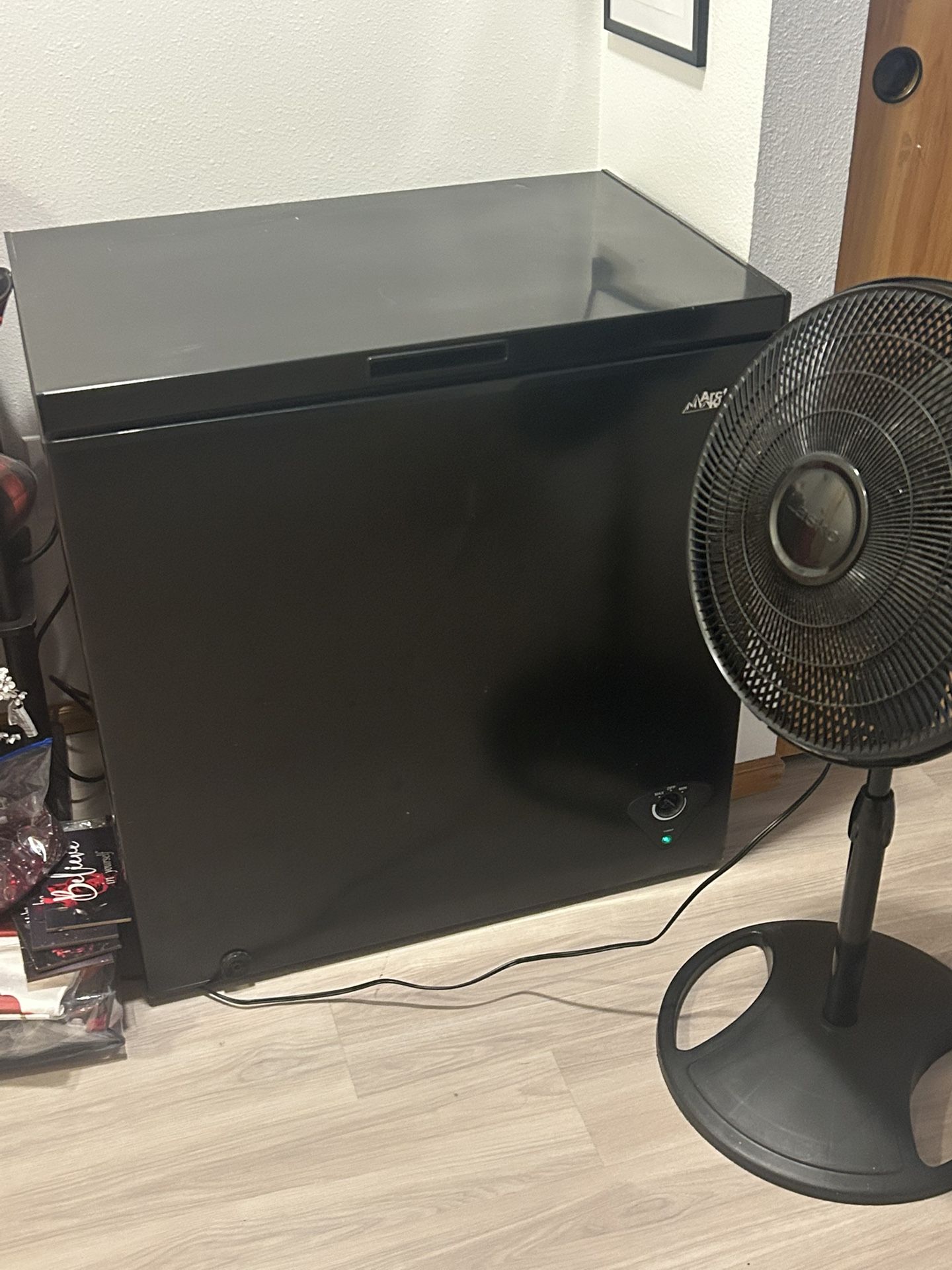 Family Emergency-selling Items To Help-Artic King Freezer 5.2 C-OBO