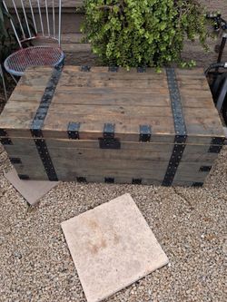 Vintage Trunk