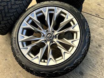 22" Fuel wheels 22X10 rims Chevy Silverado Tahoe Sierra Yukon tires 6x5.5
