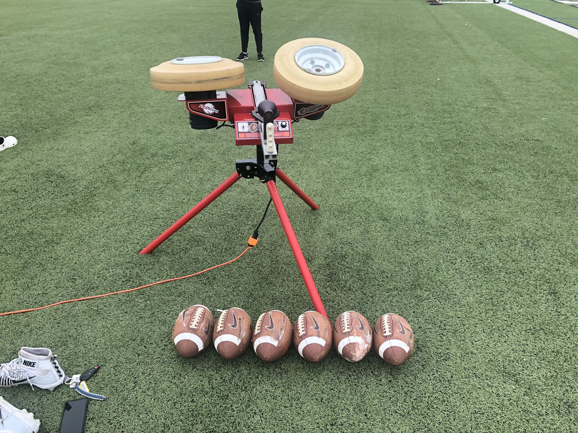 Football Jugs Machine