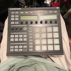 Native Instruments Maschine 