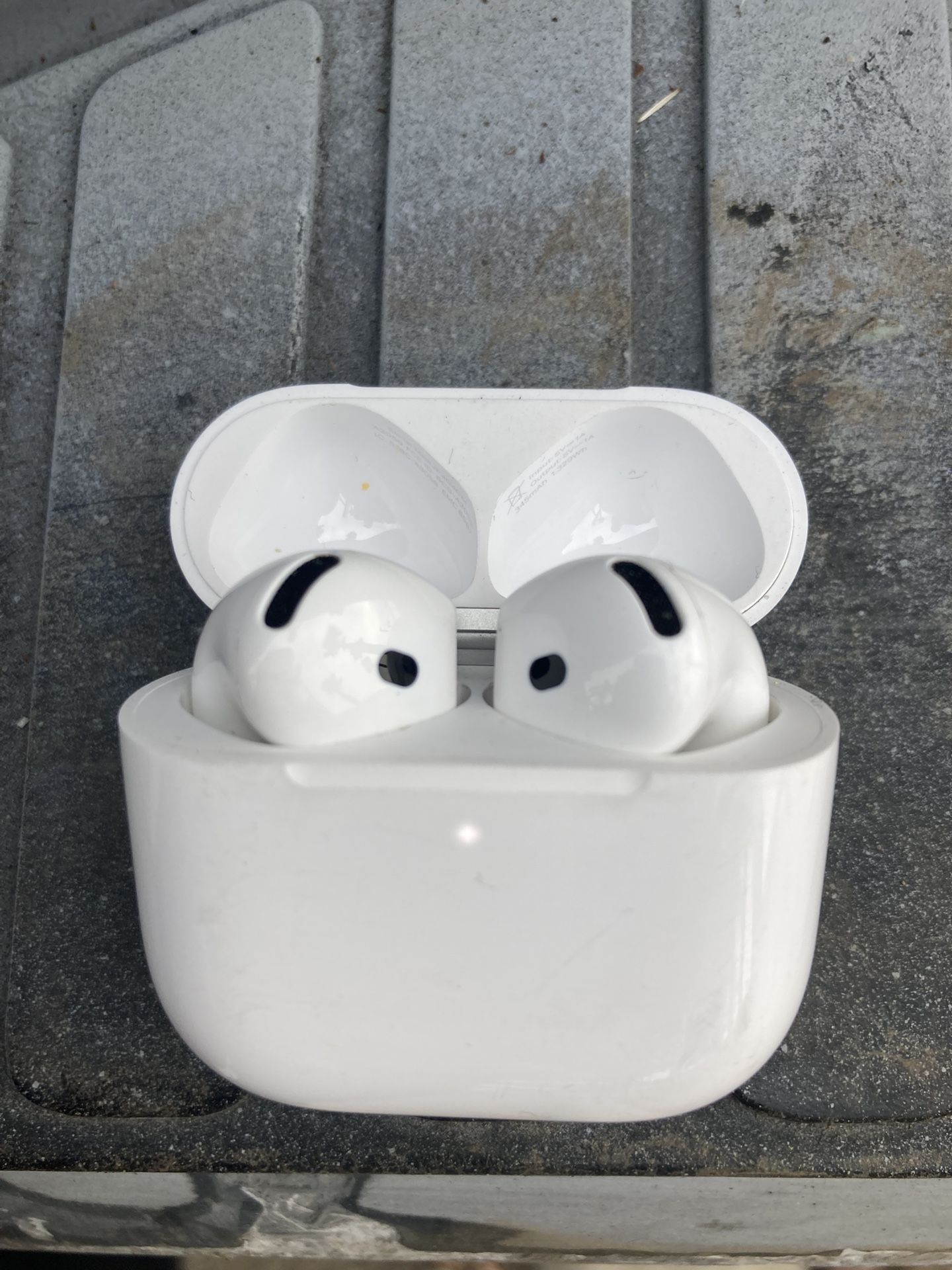 Appl Air Pods Series 4 
