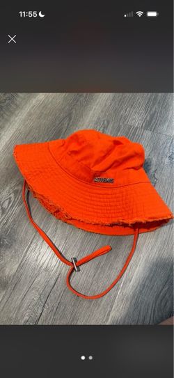 Jacquemus orange bucket hat with frayed edge