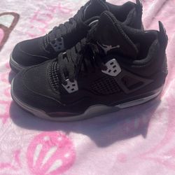 Jordan 4s
