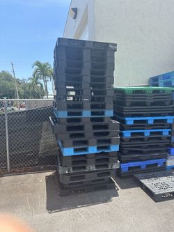 Plastic Pallets