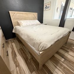 New Queen Bedroom Set 