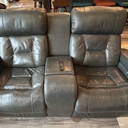 Power reclining Loveseat