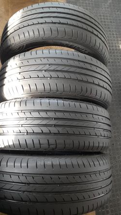 Set of 4 matching tires DEFINITY all season size 225/55R18