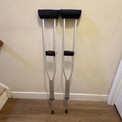 Adjustable Adult Standard Underarm Crutches 250 lb Max Aluminum Silver/Gray