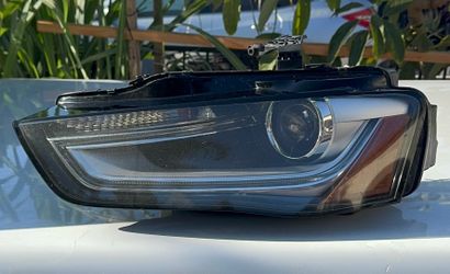 13-16 Audi A4 and S4 (B8.5 facelift) vehicles. Audi A4 S4 B8.5 Driver Side Xenon Headlight