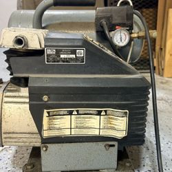 Small Air compressor Up To 110 Lb